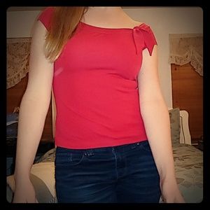 Cute red shirt